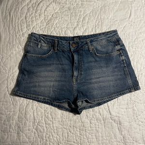 Urban outfitters denim shorts